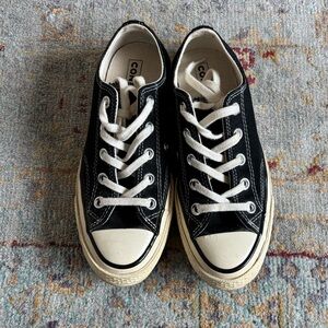 Converse Classic Chuck Taylor Low-Tops
